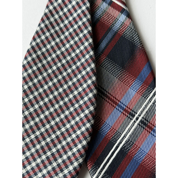 Ben Sherman Men's Silk Bow Tie Adjustable Navy Blue Red & White 2-Sided Plaid - Picture 2 of 7